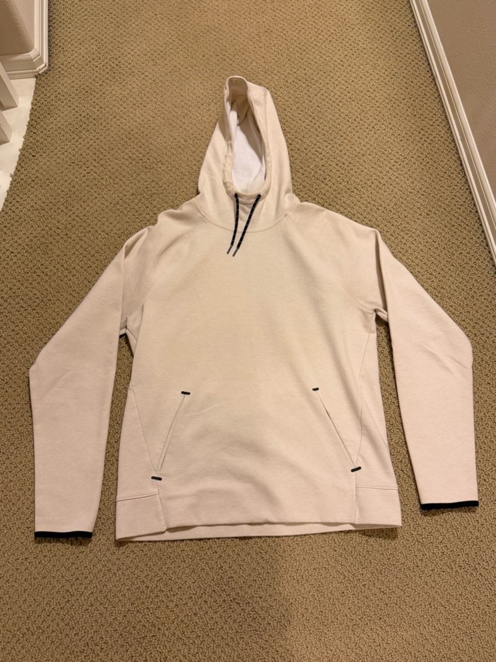 Old Navy Active Dynamic Fleece Beige Hoodie Sweatshirt (Men’s Size Medium)